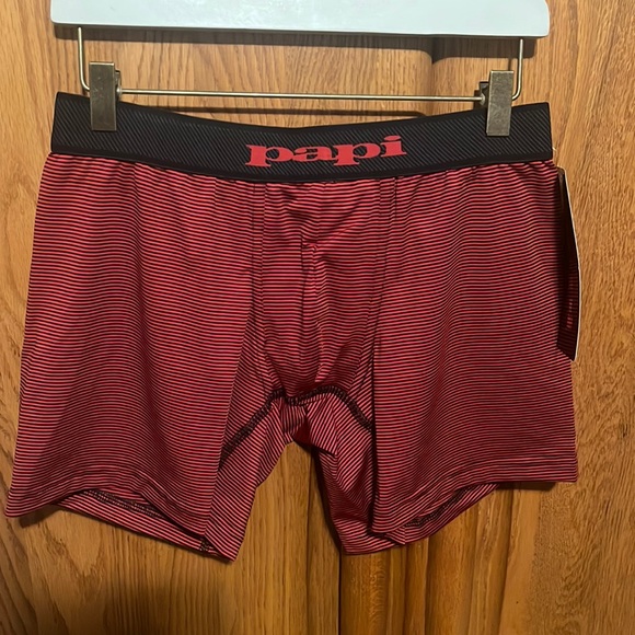 Papi - Picture 2 of 5